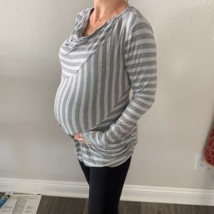 Liz Lange Maternity top Size M